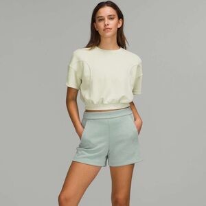 Lululemon Softstreme Relaxed Short 4"